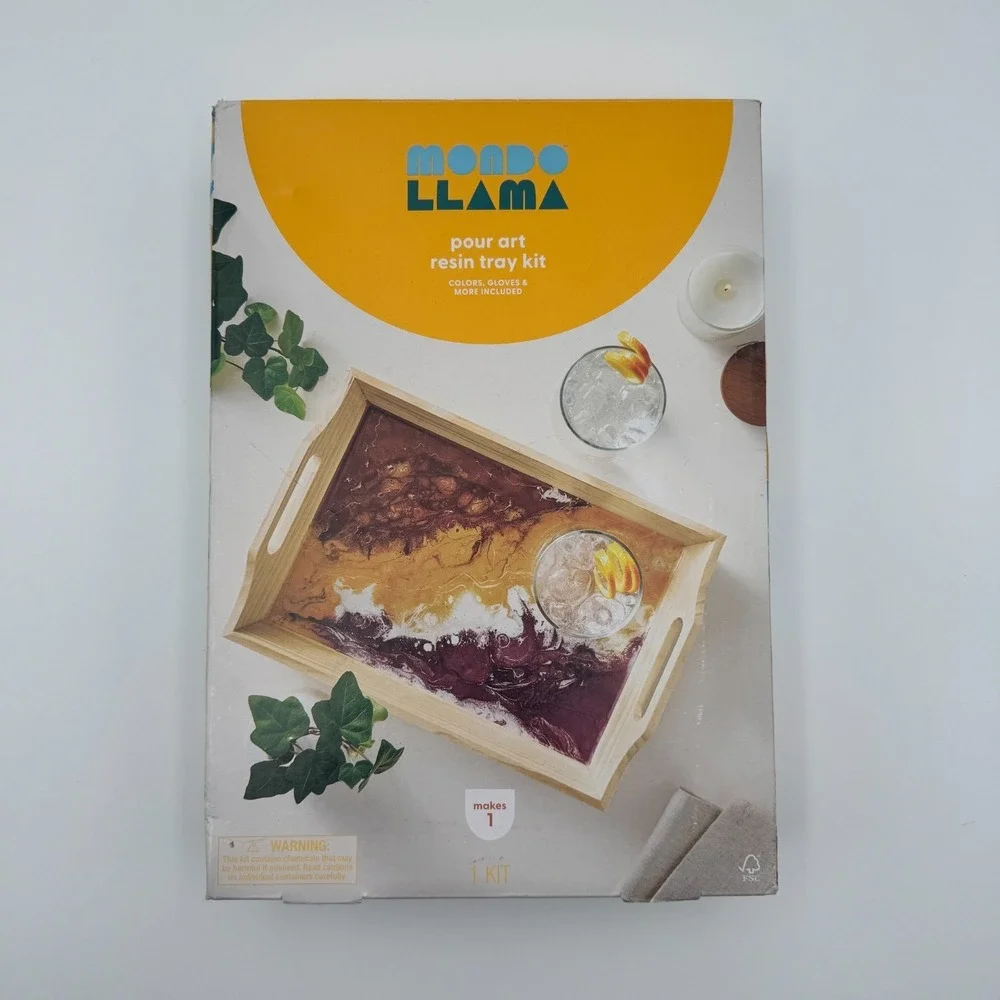 Mondo Llama Pour Art Resin Tray Kit NIB Mica Powder DIY Craft Ages 14+